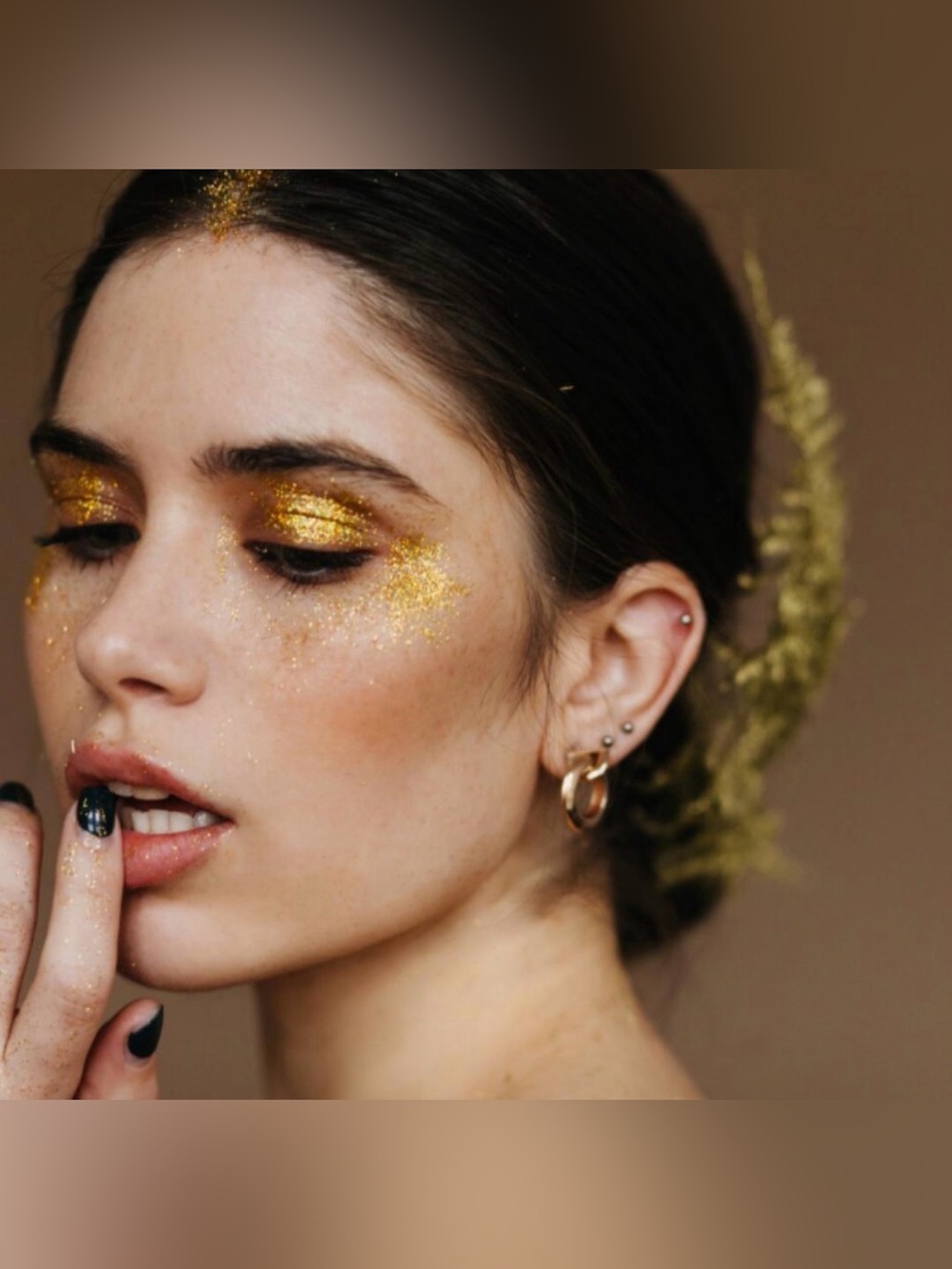 NWT NYX Ultra Glitter Mania Loose Powder Eye Shadow - Hot Gold or GP08
